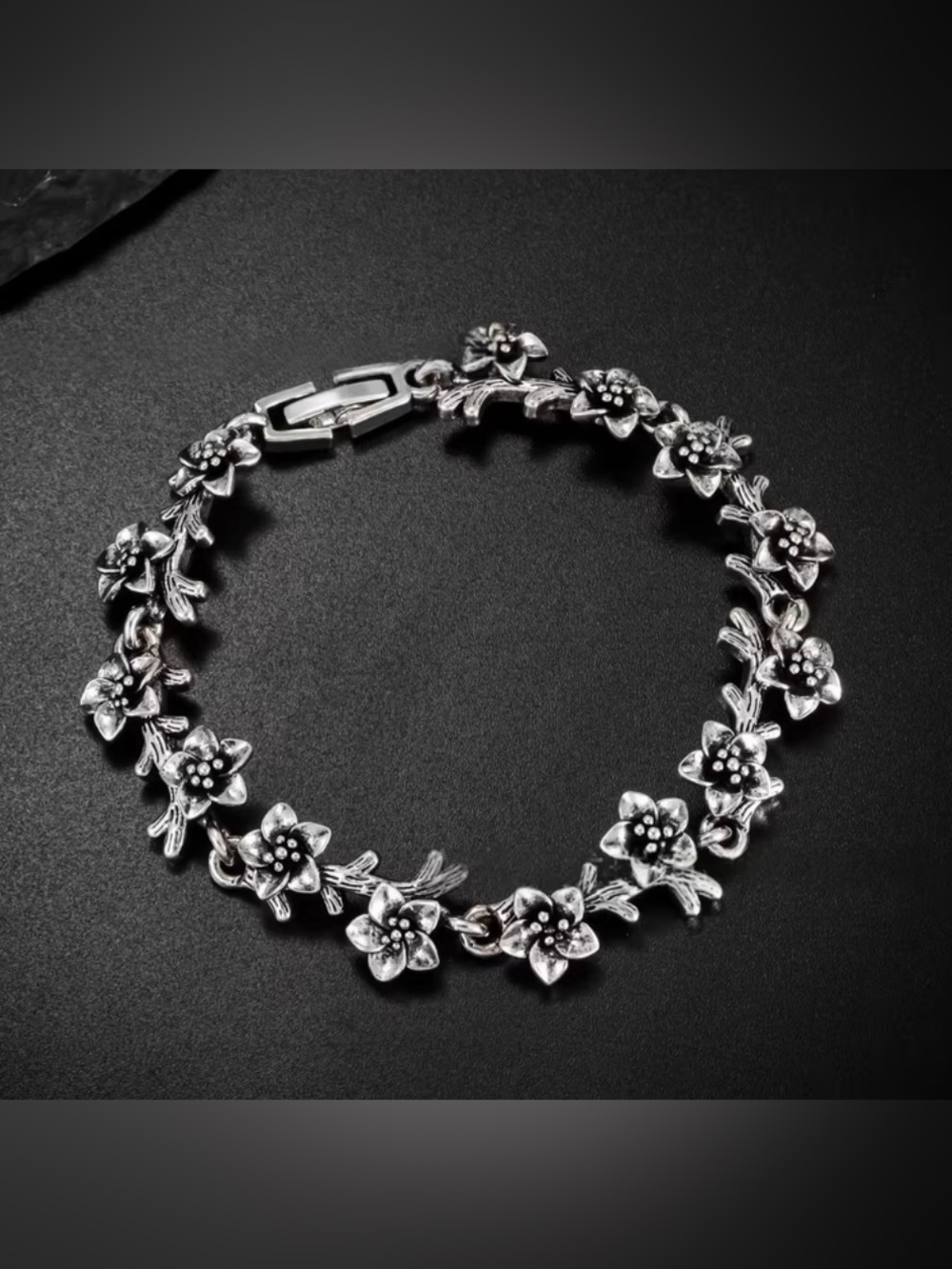 Western Silver Floral Link Bracelet - Bohemian Look Garden Design